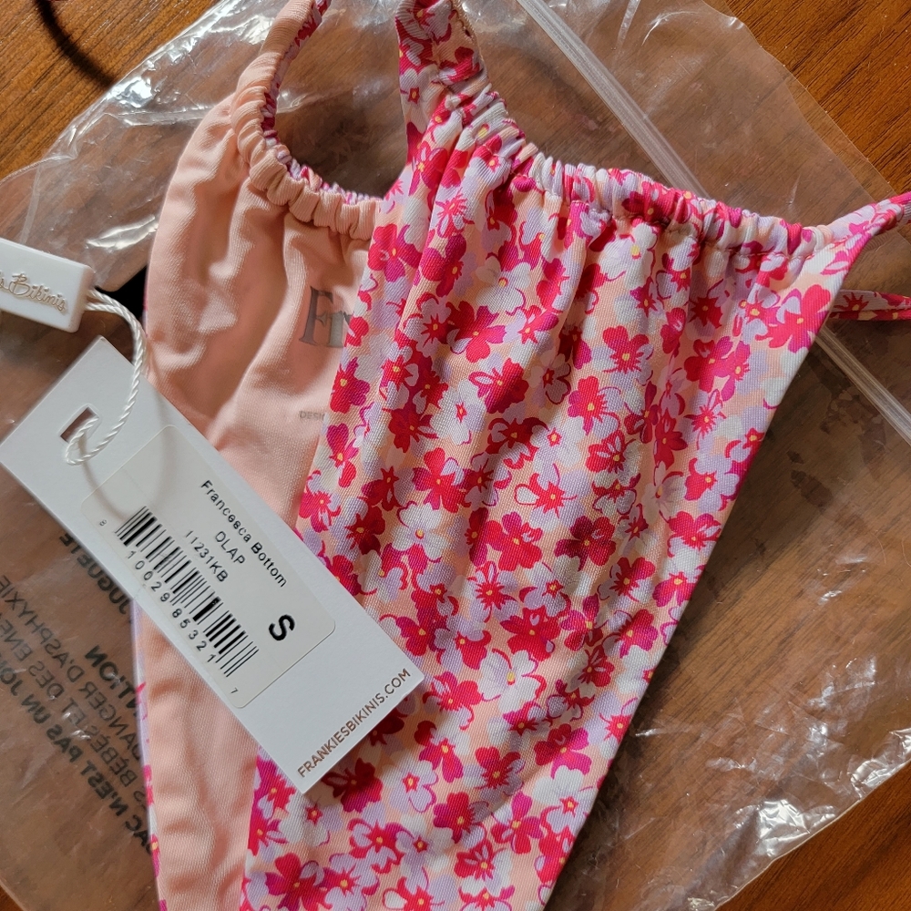 Frankies Bikinis Francesca String Bottom in Delia Print Small Brazilian